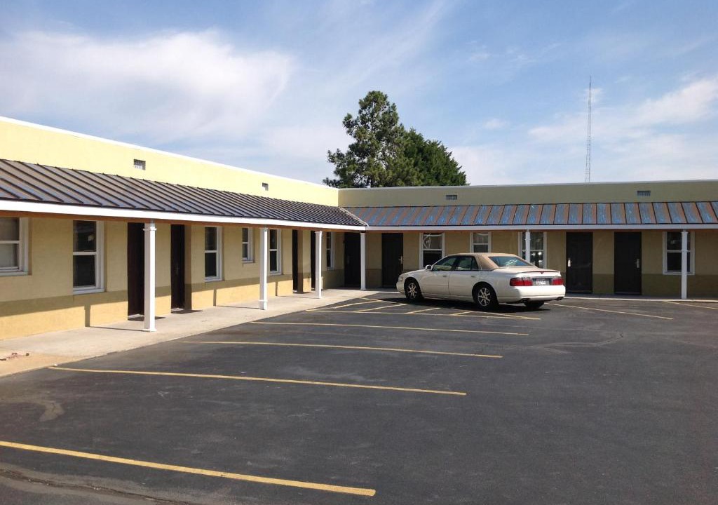 Salisbury Hotel | Budget Inn