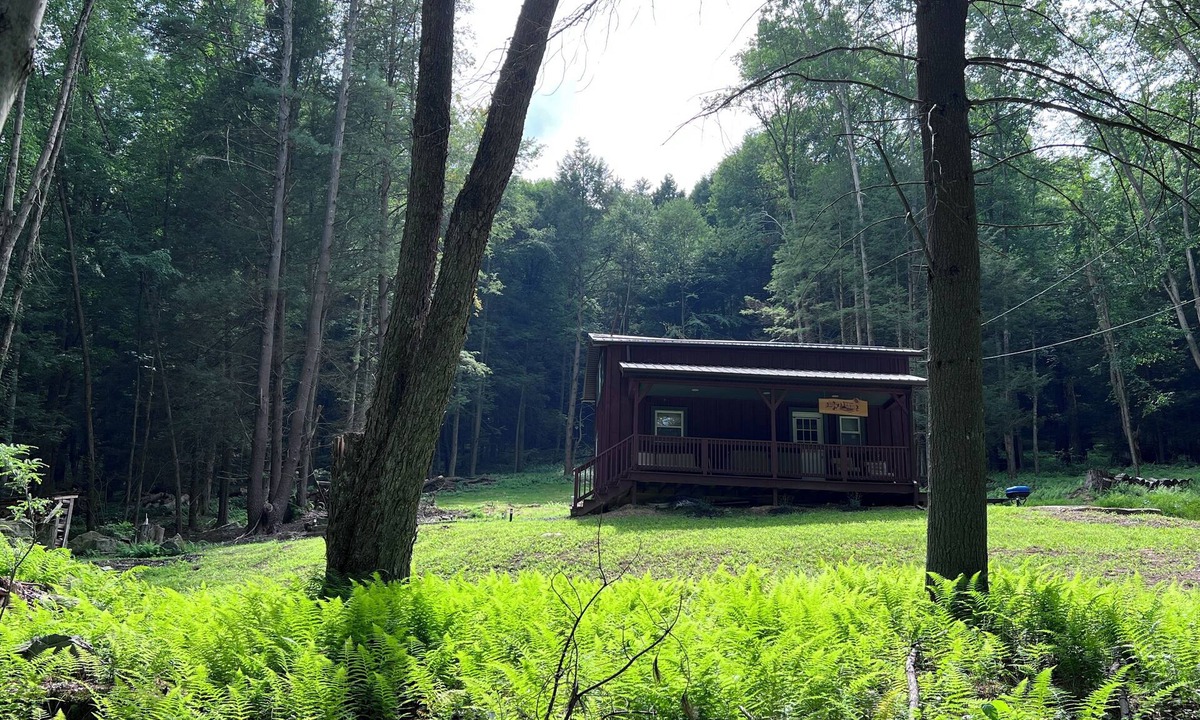 Benezette Cabin | cabin with hot tub in Benezette - Perfect for a cozy getaway