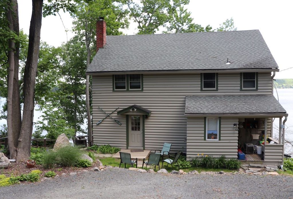 New Fairfield House | Candlewood Lake, 4 bedroom house/cabin lake front