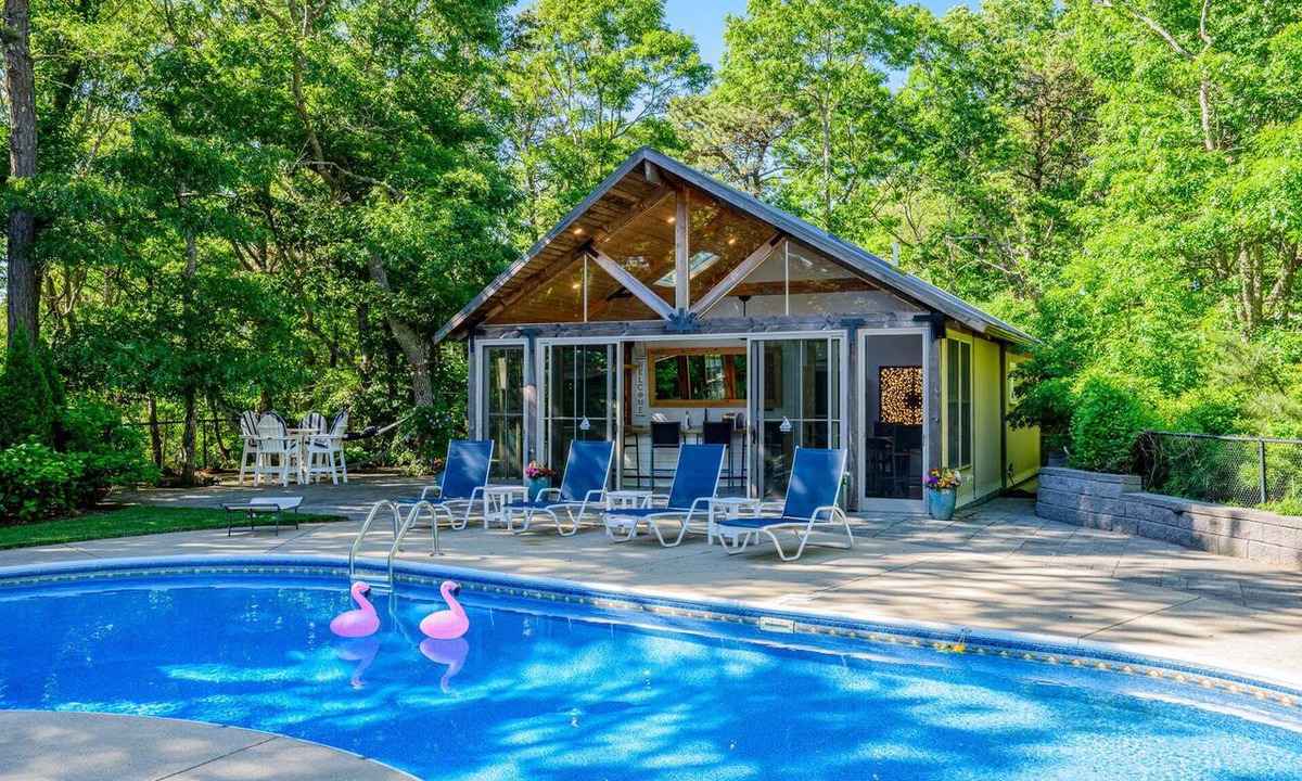 Barnstable House | Cape Cod luxury with private pool