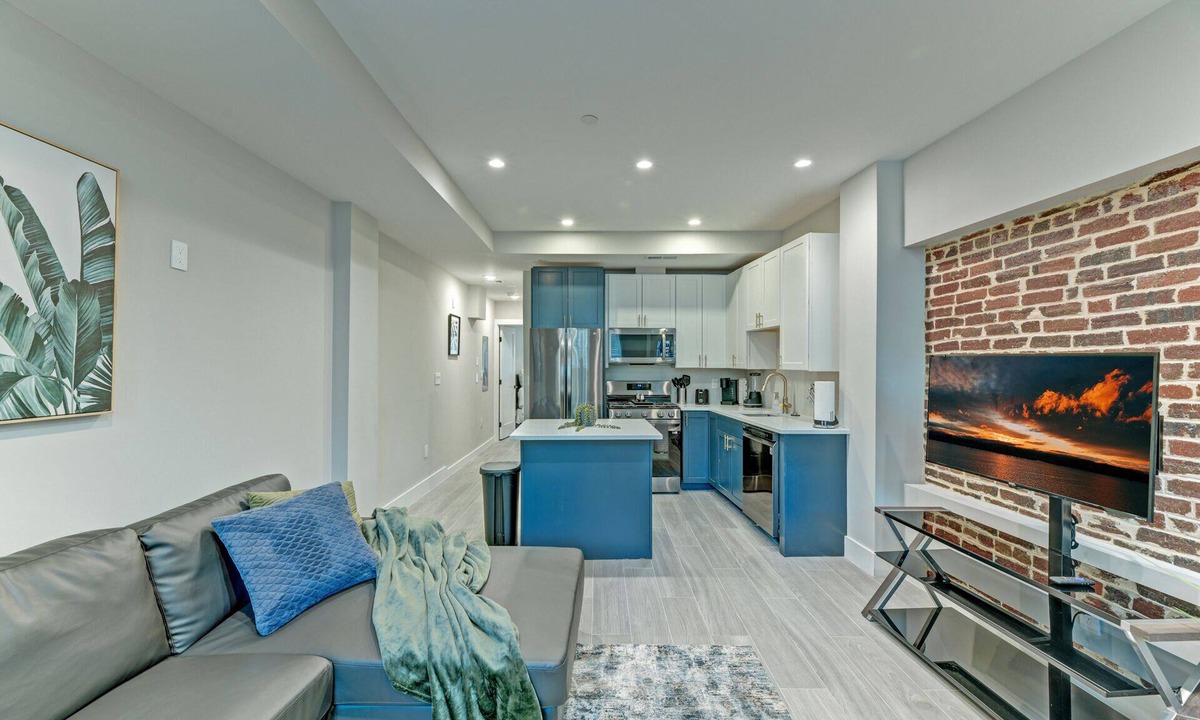 Truxton Circle Condo | Capitol Canvas: Artisan Condo in Prime Location, Pets Welcome, Gated Patio