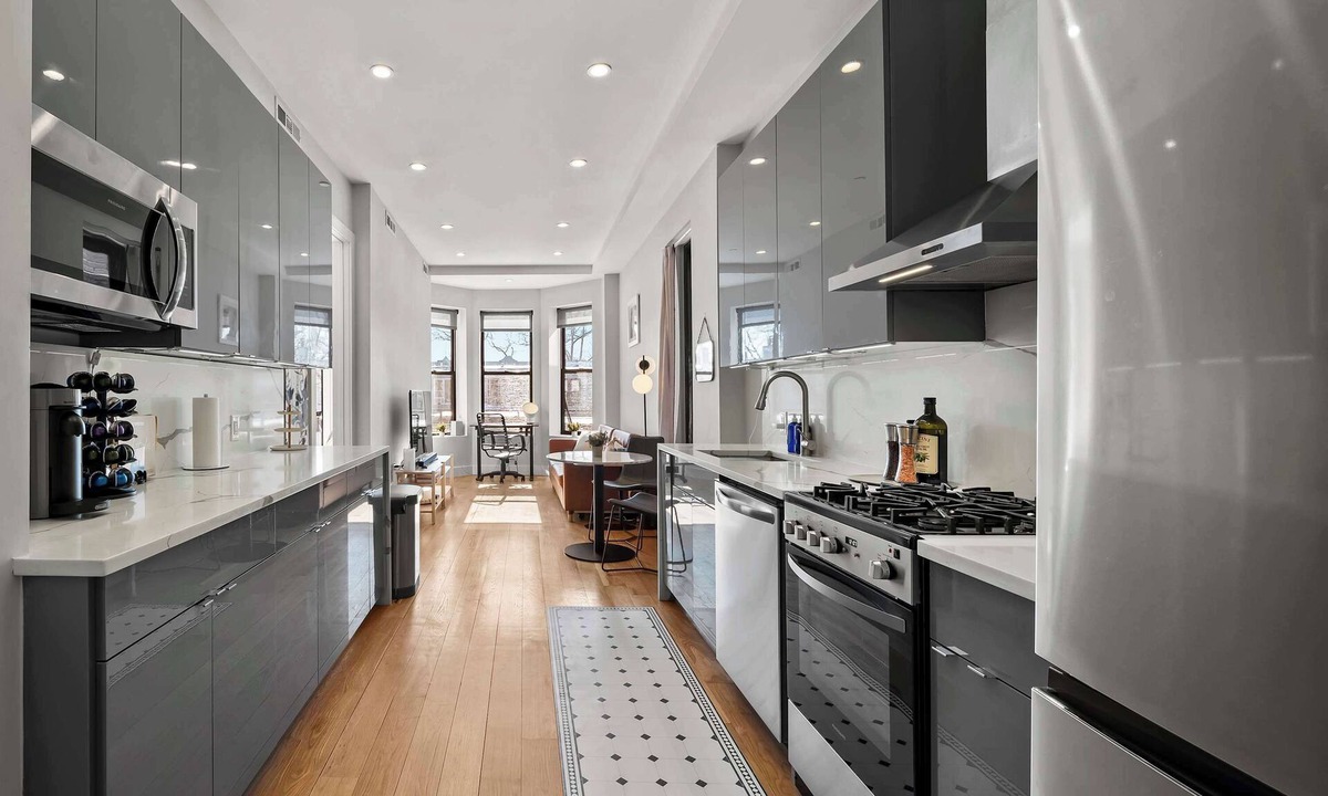 Crown Heights Apartment | Carroll Court II by RoveTravel | Apt w/Private Terrace