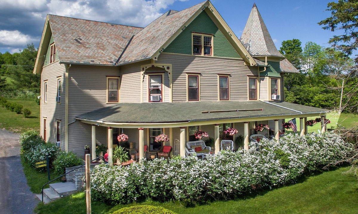 Margaretville Bed & Breakfast | Catskill Victorian Inn with spectacular mountain views, fireplace, and hot tub