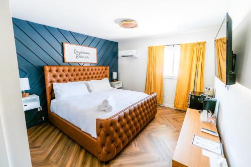 West Dover Hotel | Chalet 239-Boutique Hotel