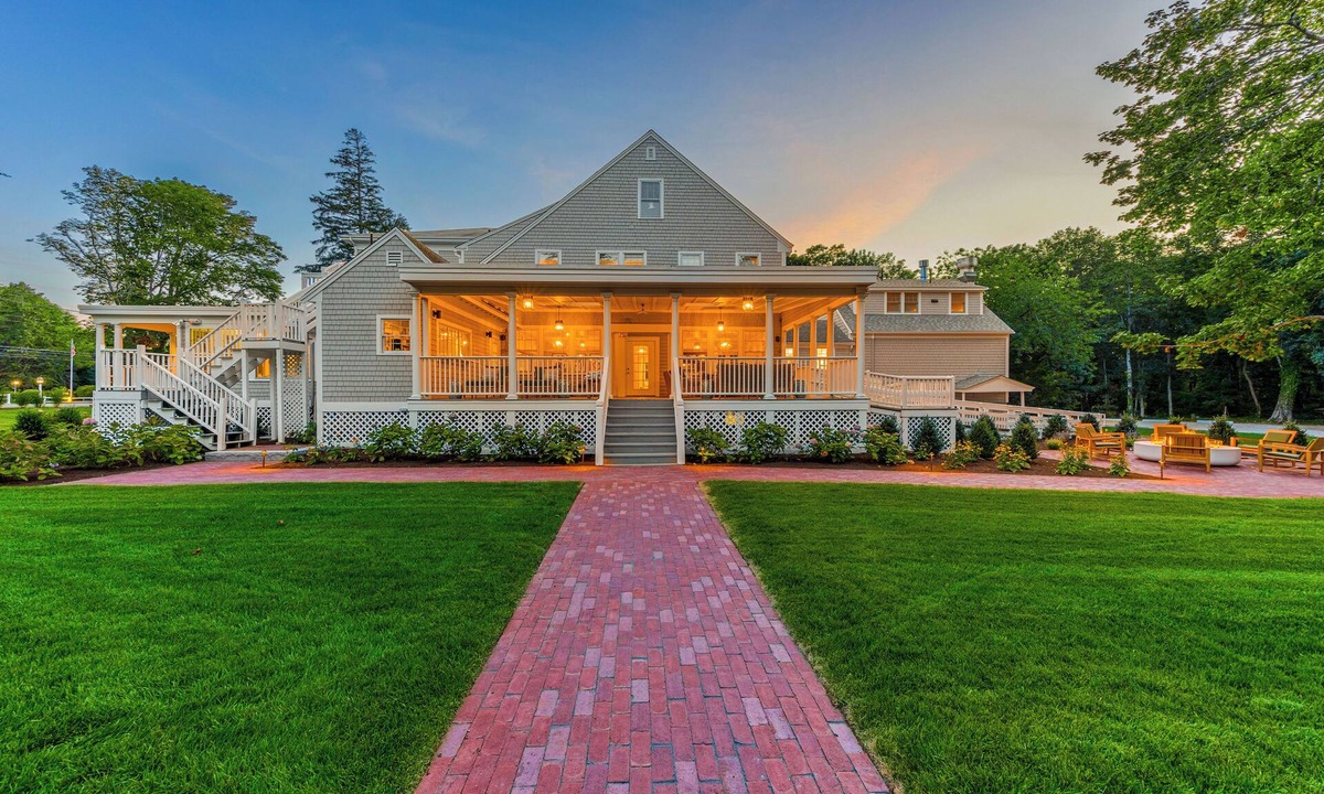 Sea Pines Hotel | Charm on Main by Ocean Edge