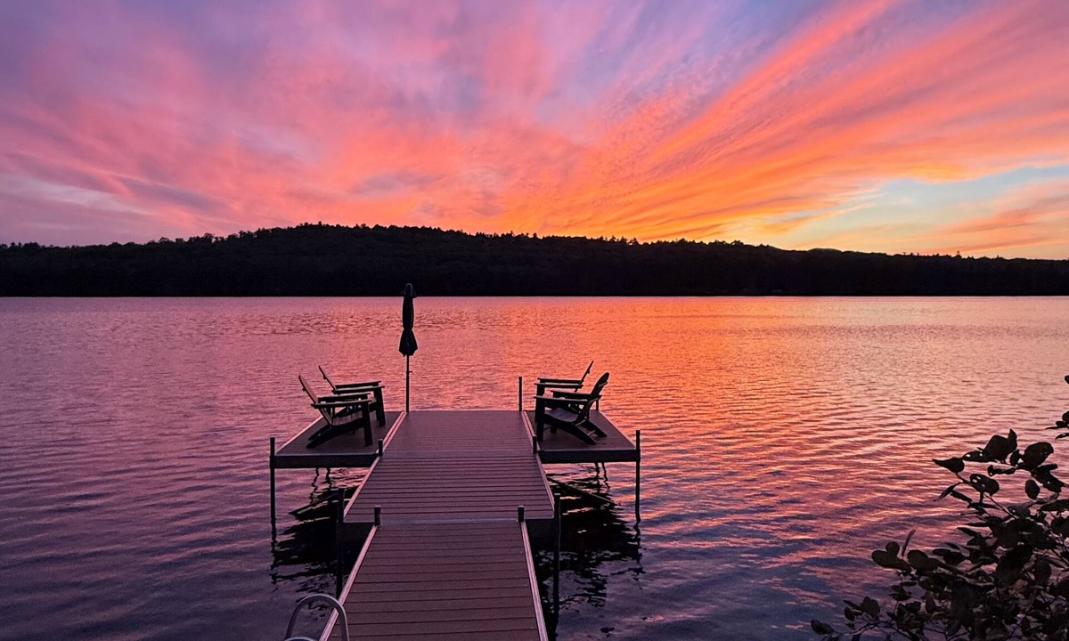 Bridgton Cottage | Charming 1-bedroom cottage in fabulous Bridgton with WiFi, AC, private dock