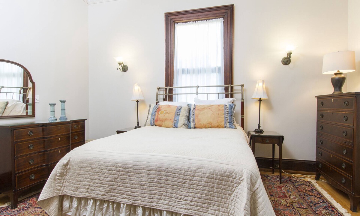 Fifth Ward Apartment | Charming apartment with 12 foot ceilings, fireplaces, and lots of sunshine.