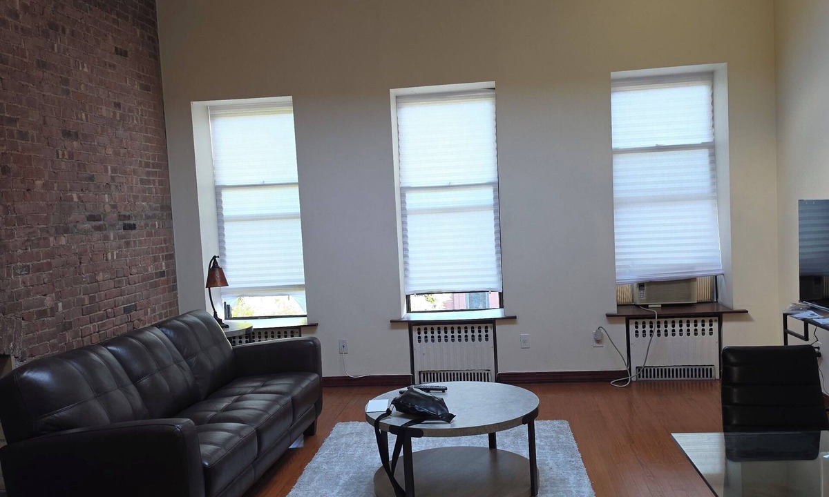 Central Park North House | Charming building in superb Harlem New York perfect for your city stay