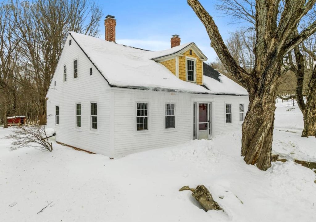 Gilmanton House | Charming Farm Loft, Mini Cows & Mtn Views