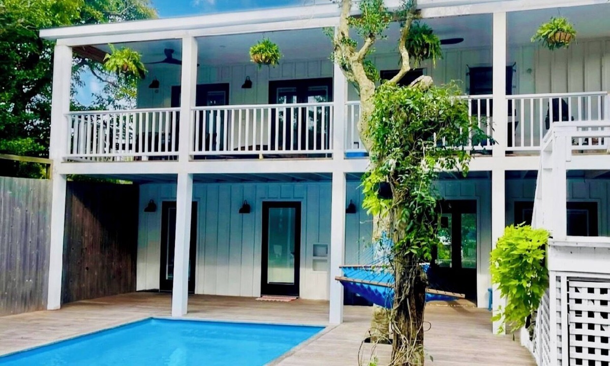 Fire Island Pines House | Charming Fire Island Pines 3-bedroom Treehouse