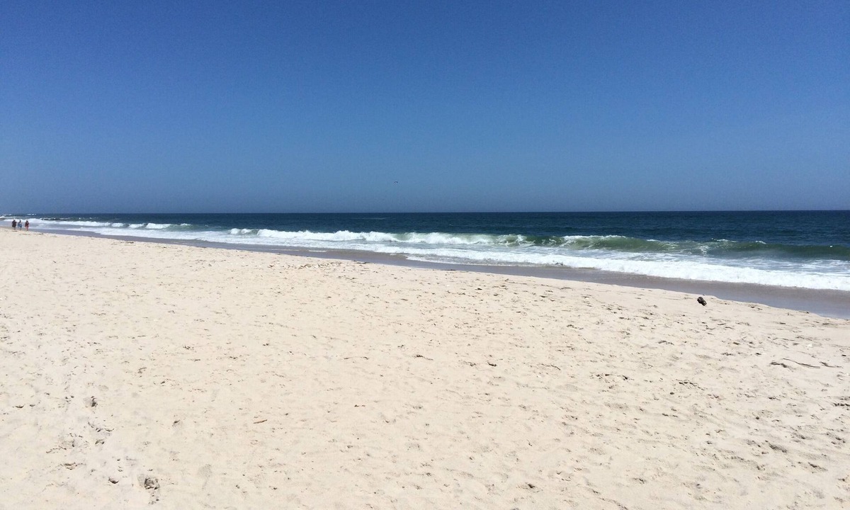 Westhampton Beach Cottage | Charming Modern Beach Cottage 1 Block Off Dune Rd Steps To Ocean Beach And Bay