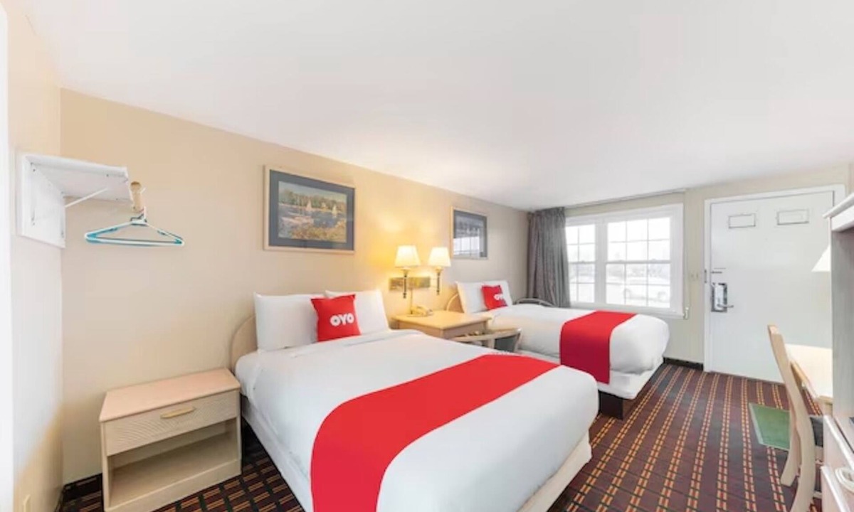 Seneca Falls Hotel | Charming Room near Seneca Falls Attractions & Parks w/Free Parking