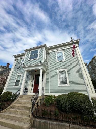 Historic Hill House | Charming Victorian Home Downtown Newport