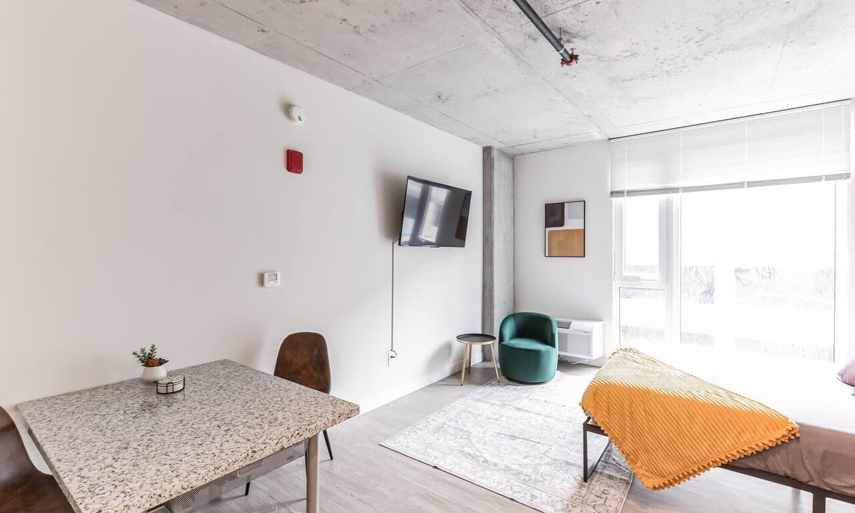 Gateway District Apartment | Chic Studio on Euclid Ave—Walk to Local Hotspots