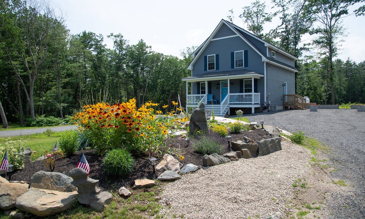 Ogunquit House | Clara's Cottage is in a private location but so close to the Beach!