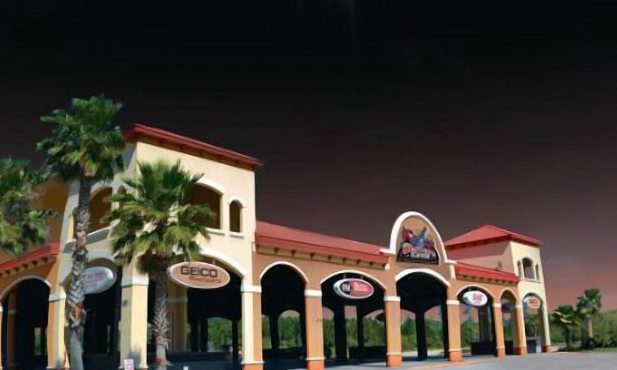 National Gardens Hotel | Clarion Inn Ormond Beach at Destination Daytona