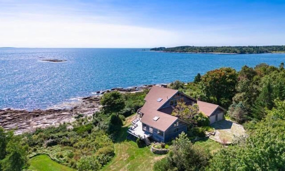 Tenants Harbor House | Clark Point Cottage, ocean access, panoramic views