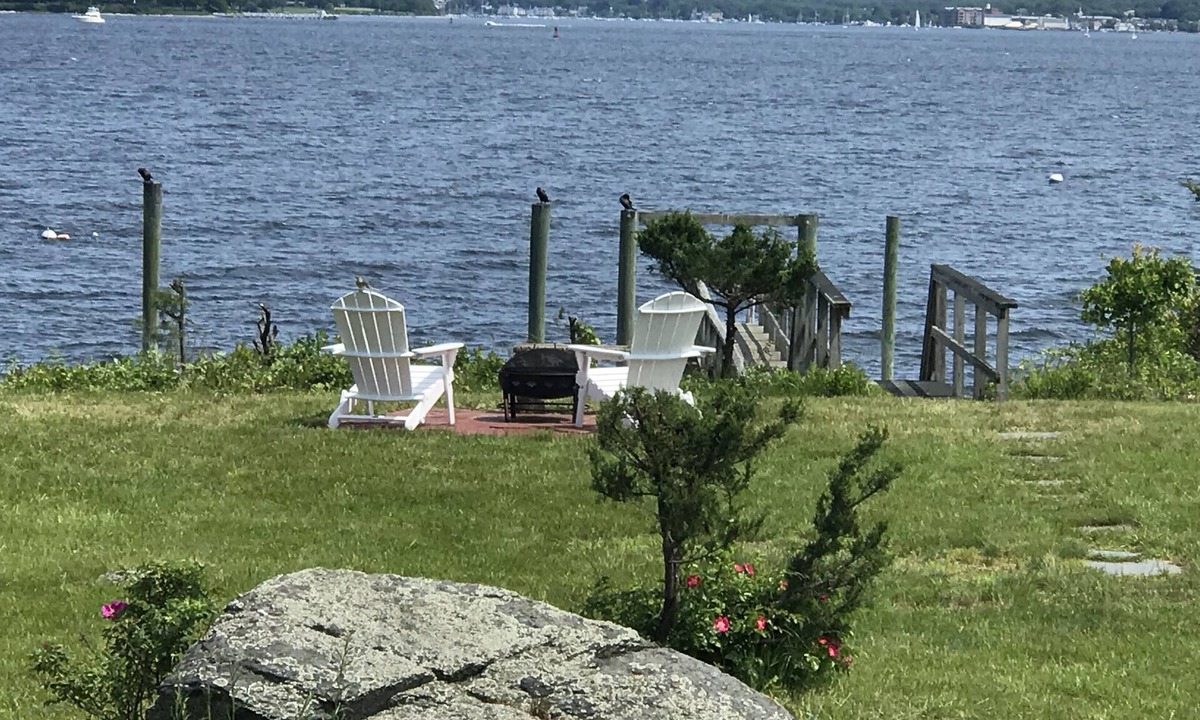 Portsmouth Cottage | Classic waterfront cottage on Prudence Island, private beach, dock & mooring