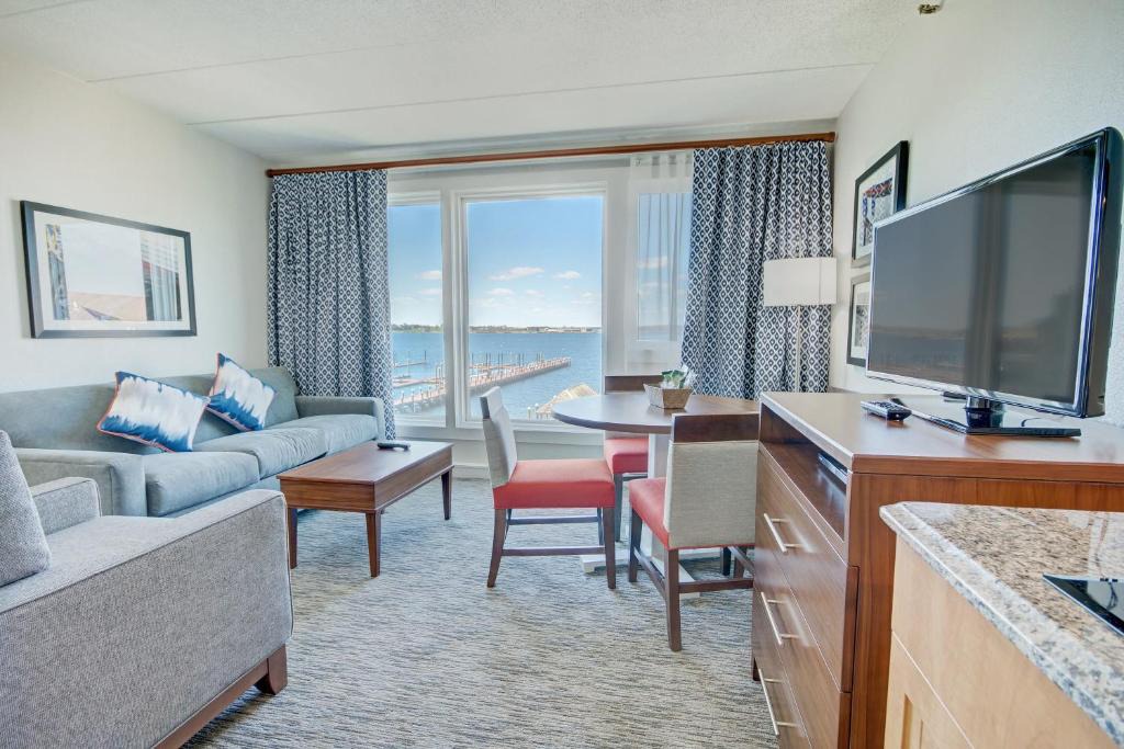 Yachting Village Resort | Club Wyndham Inn on the Harbor