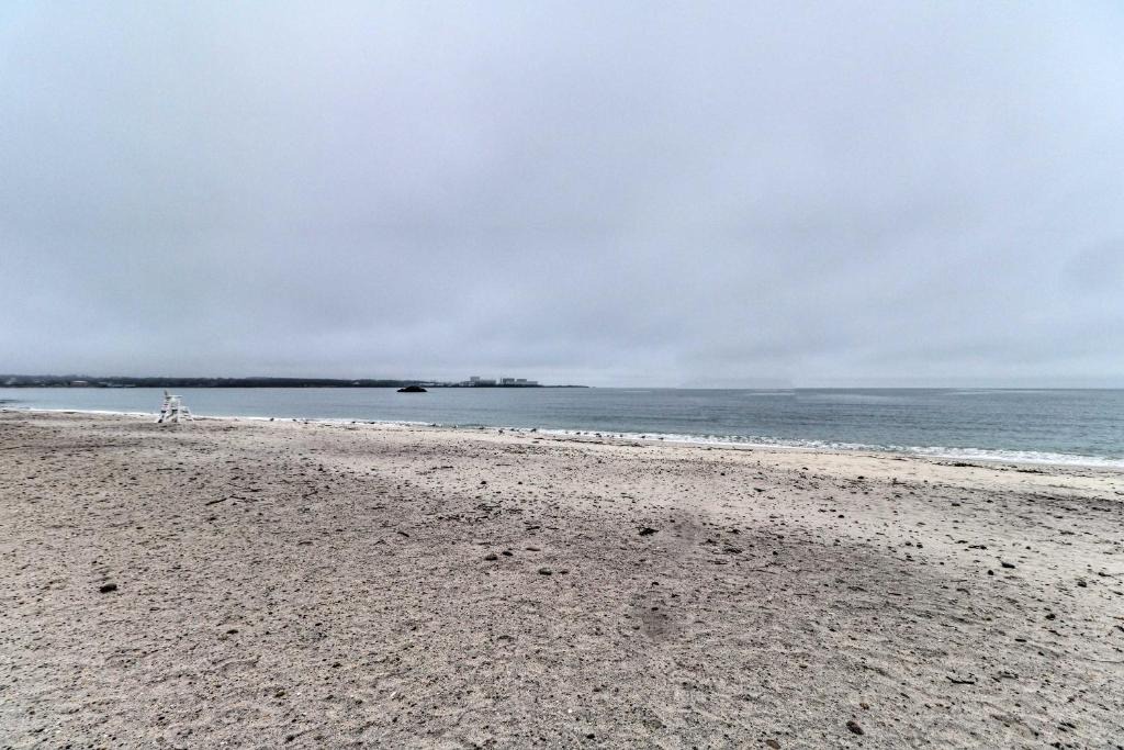 Niantic House | Coastal Getaway w/Porch, 2 Mi to Niantic Beach!