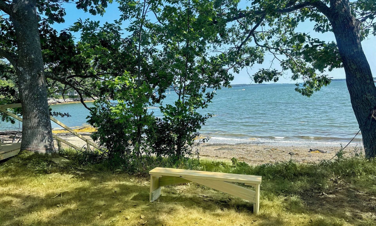 Yarmouth House | Coastal Maine home with beach and beautiful gardens