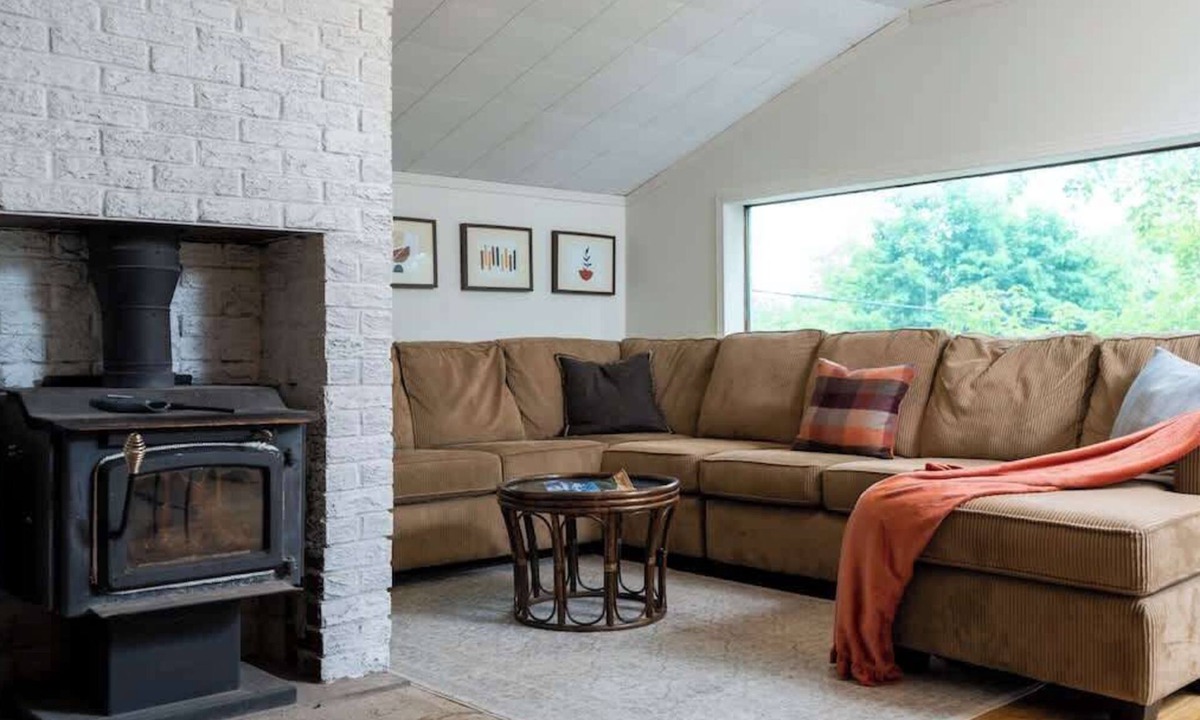 Tay Valley Cabin | Cobblestone 2-Bedroom Cottage #5 "Loft"