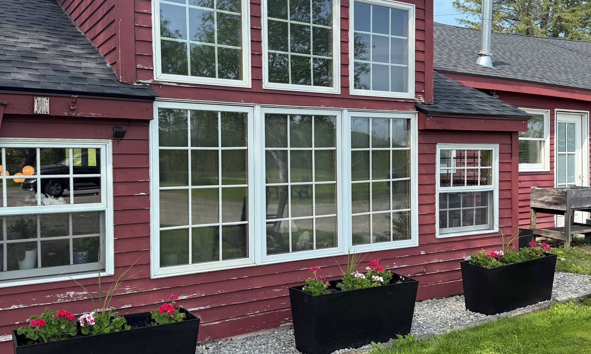 Weston Hotel | COHO Inn & Motor Lodge