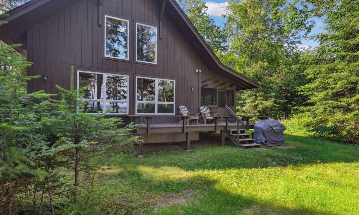Andover House | Cold Brook Camps North - Private Waterfront Retreat w/Sauna & Dock