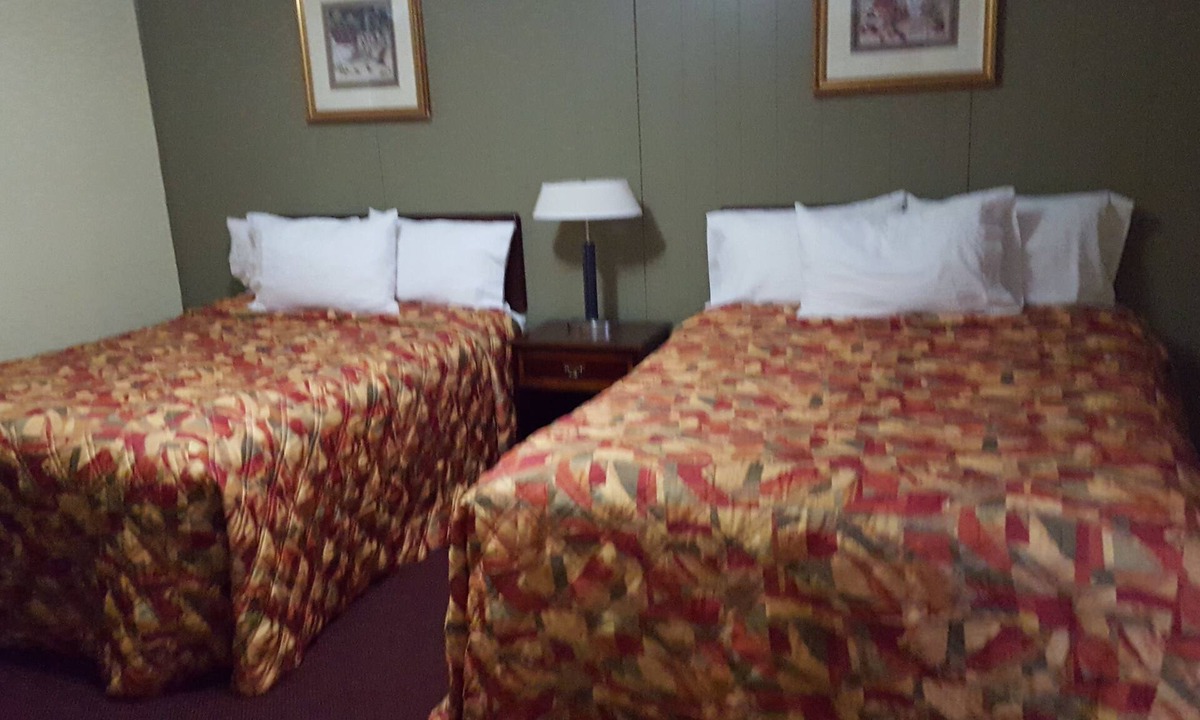 Batavia Hotel | Colonial West Motel