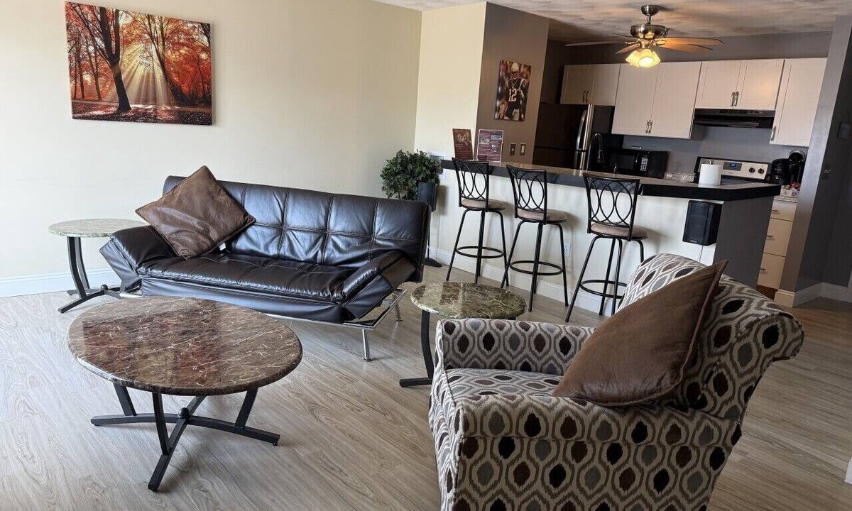 Gilford Condo | Concerts, Weirs Beach, Pool, Close to Everything!
