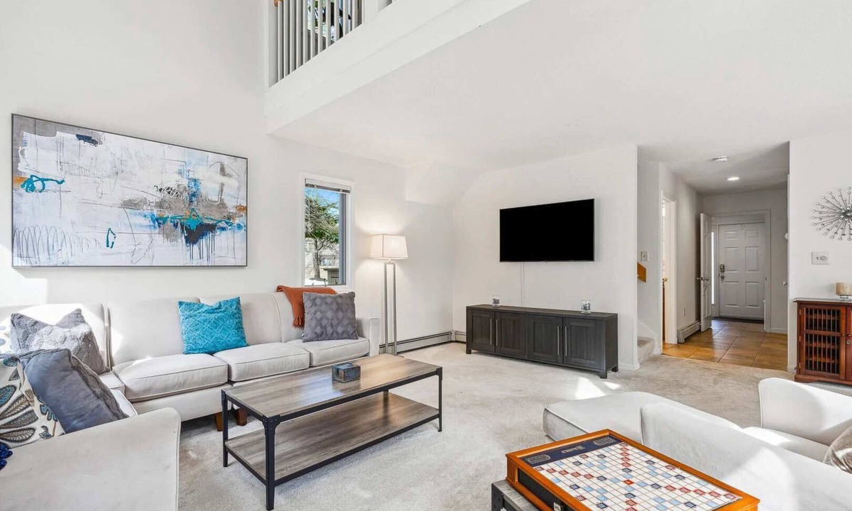 West Hartford Condo | Condo with BBQ, Newton Village