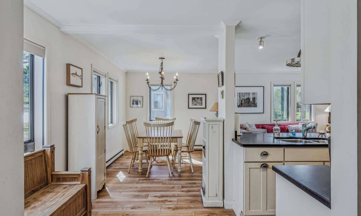 West Hartford Condo | Condo with Fireplace, Lakeland Village, Pet-Friendly
