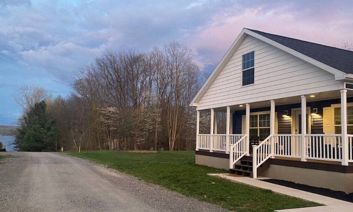 Town of Milo Cottage | Cottage #15 · Brand New 2 Bedroom Cottage on Seneca Lake
