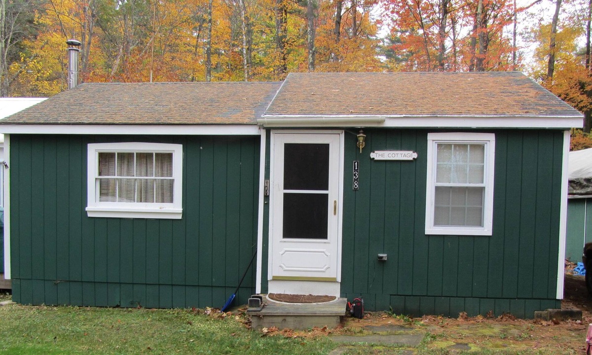 Moultonborough Cottage | Country cottage, set back off the road, nice location, 1/2 mile to beach