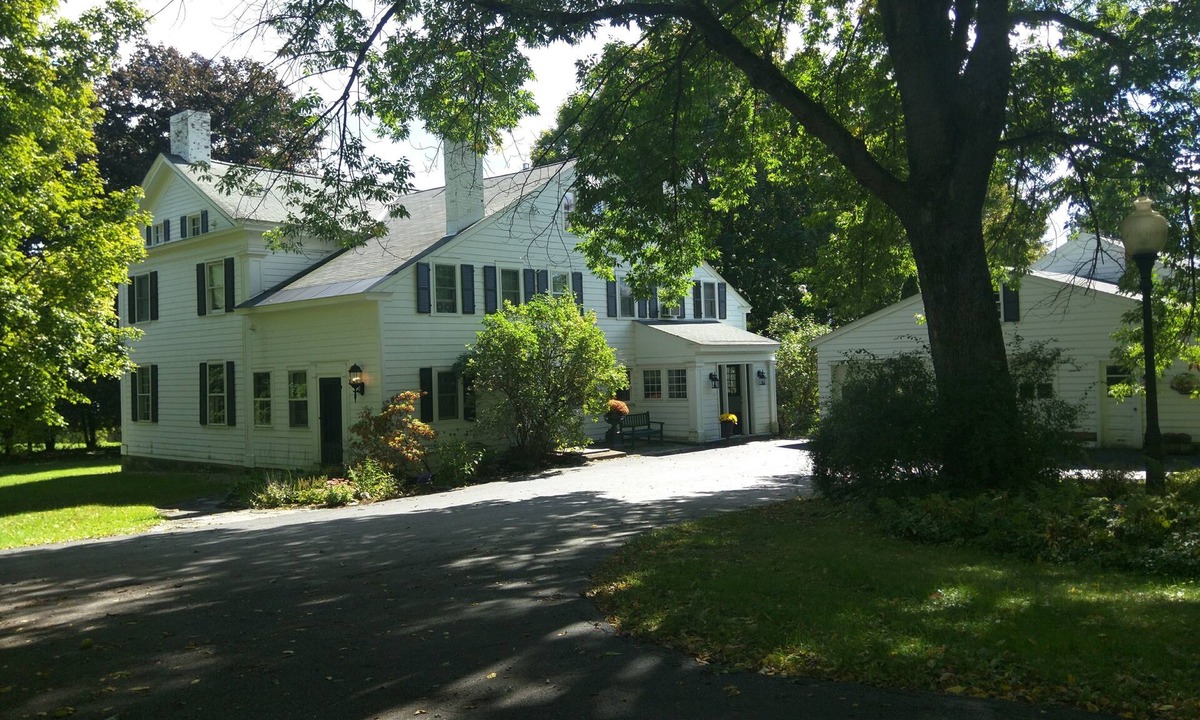 Ballston Spa House | Country Estate