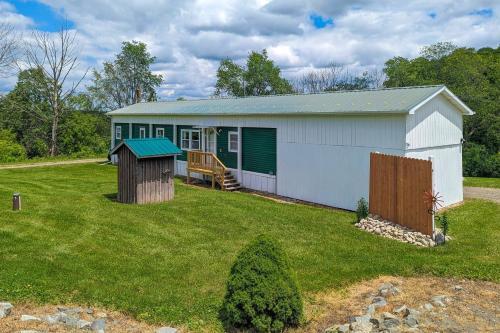 Cameron House | Countryside Couples Retreat! Gateway to Corning