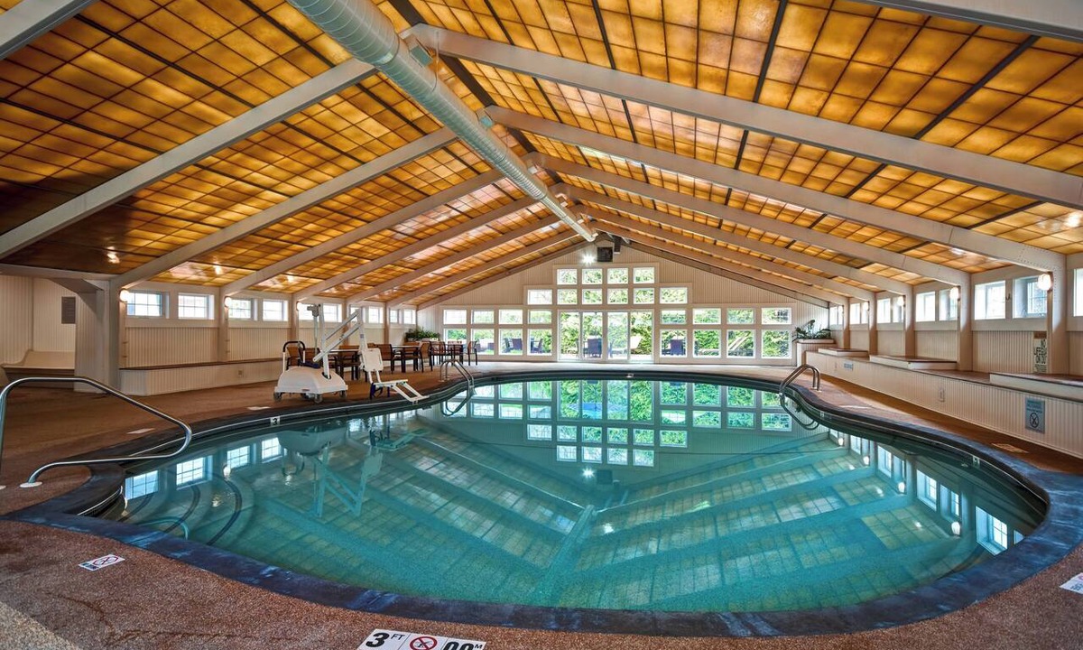 Hyannis Hotel | Courtyard By Marriott Cape Cod Hyannis