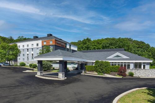 Rochester Hotel | Courtyard Rochester East/Penfield