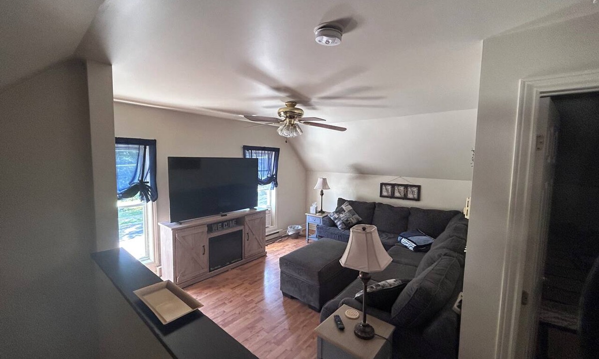 Massena Apartment | Cozy 1-bedroom apartment in fantastic Massena with AC