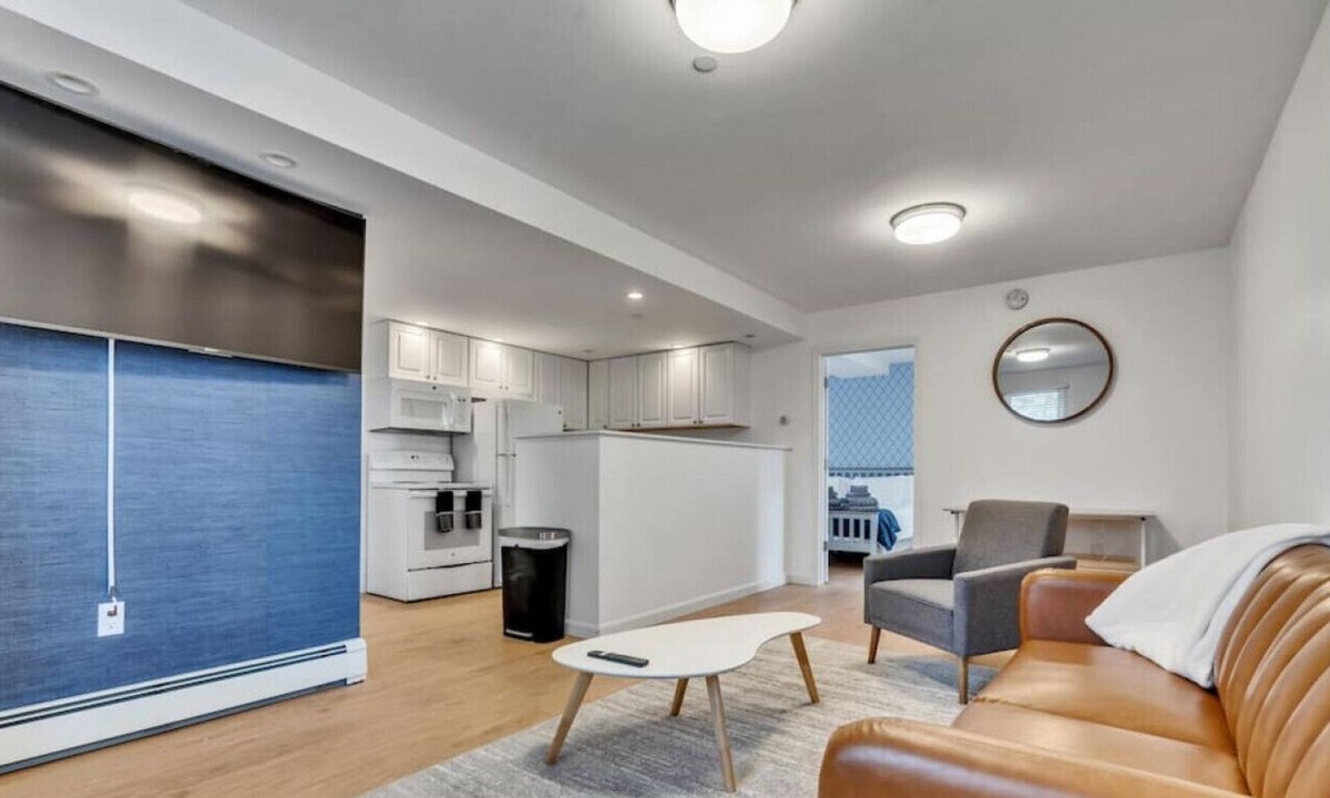Ocean Park Apartment | Cozy 1BR Unit with Complete Comforts