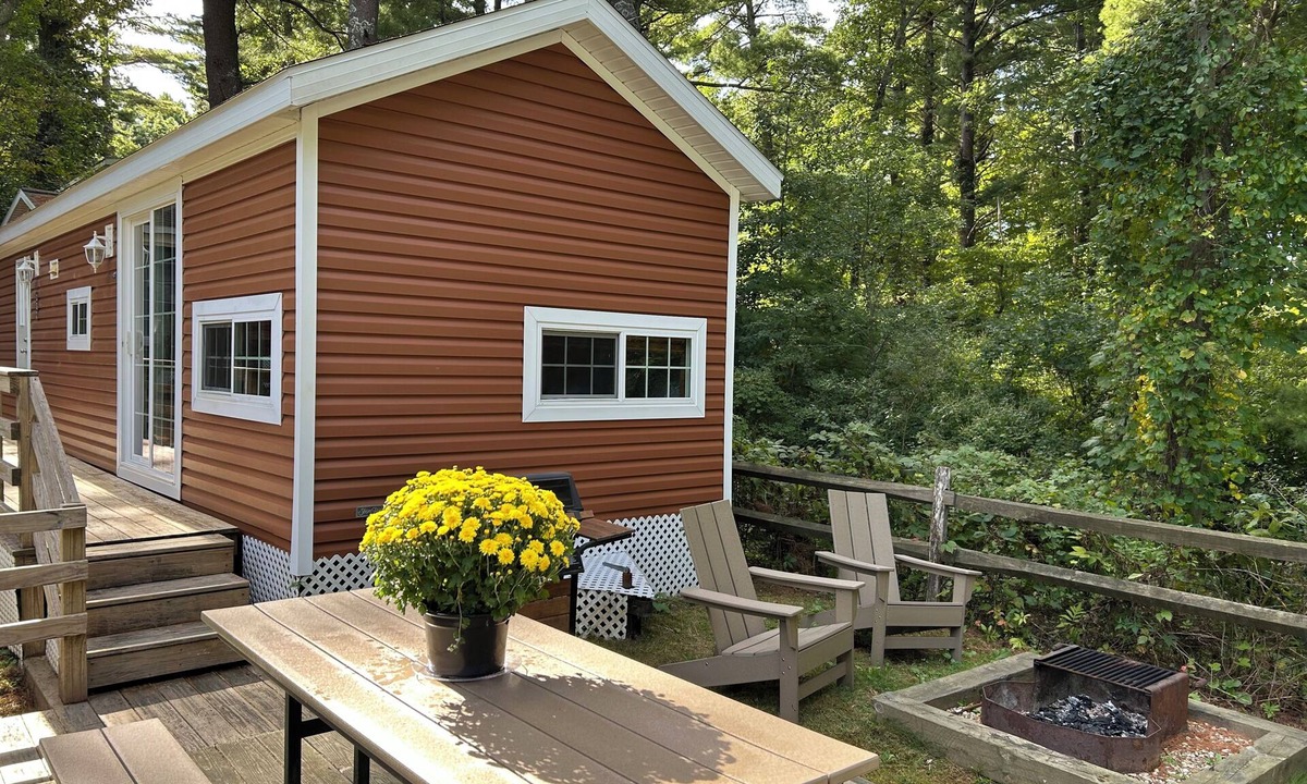East Falmouth Cabin | Cozy 2-bedroom cabin with AC. Fun for all ages with pond and pool access.