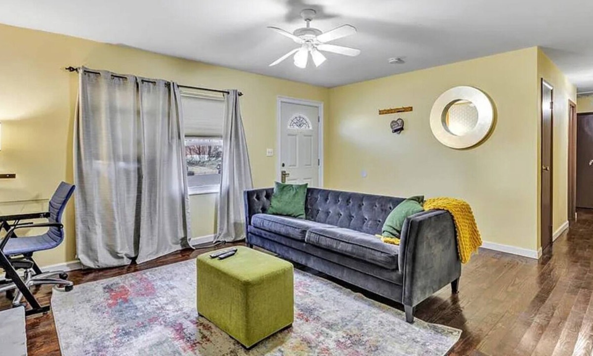 Stratford House | Cozy 2 bedroom home with free parking on premises.