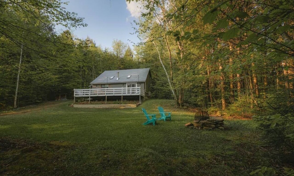 Wardsboro Ski Chalet | Cozy 3-bedroom Wardsboro chalet