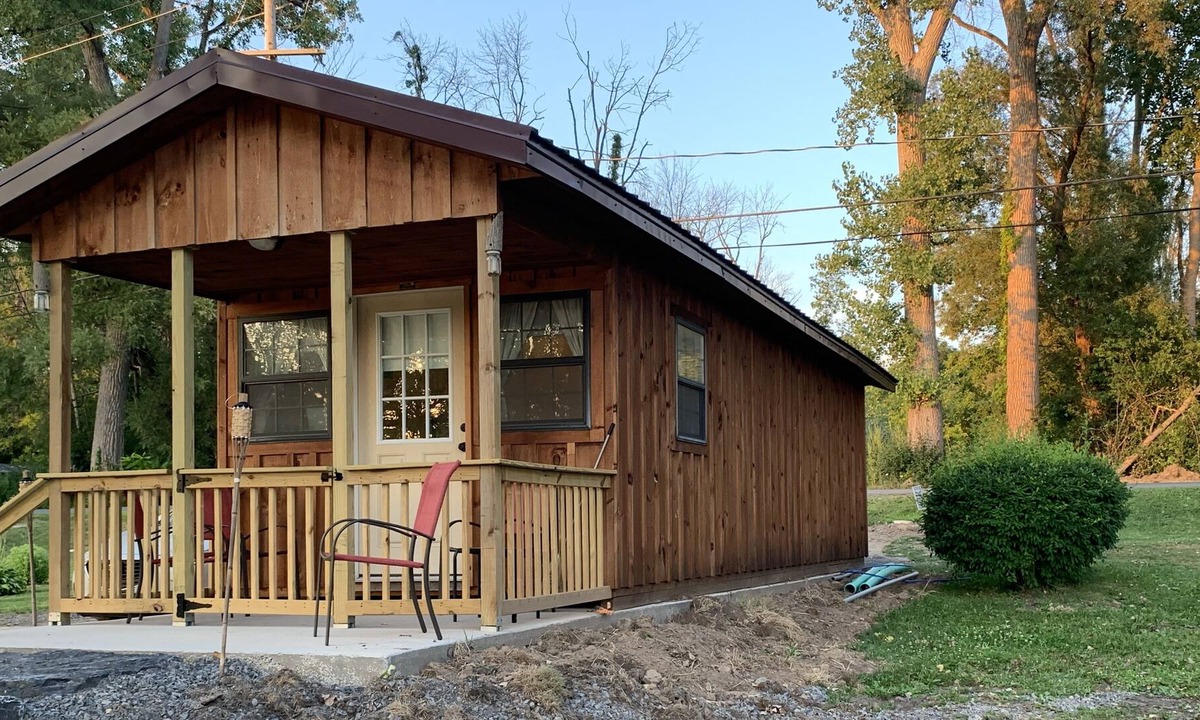 Cayuga Cabin | Cozy Cabin on the Cayuga-Seneca River with Lake access $152/night.