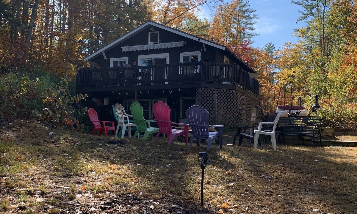 East Wakefield Cottage | Cozy cottage on Belleau Lake!