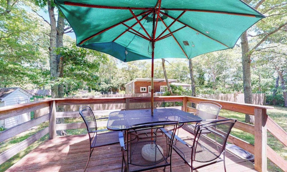 Vineyard Haven House | Cozy getaway in a central location w/a full kitchen & furnished deck