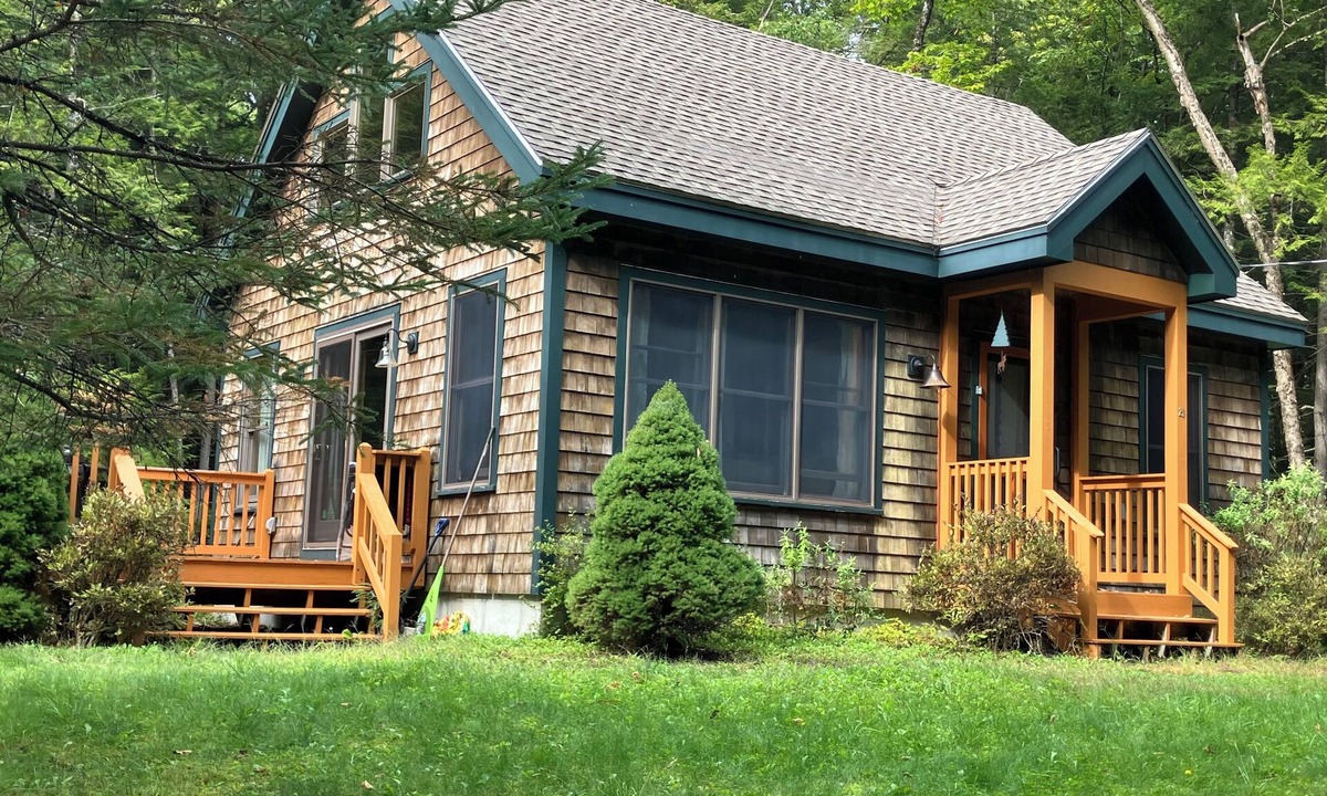 Harrison Cottage | Cozy Long Lake Cottage with Private Waterfront and Sunset Views