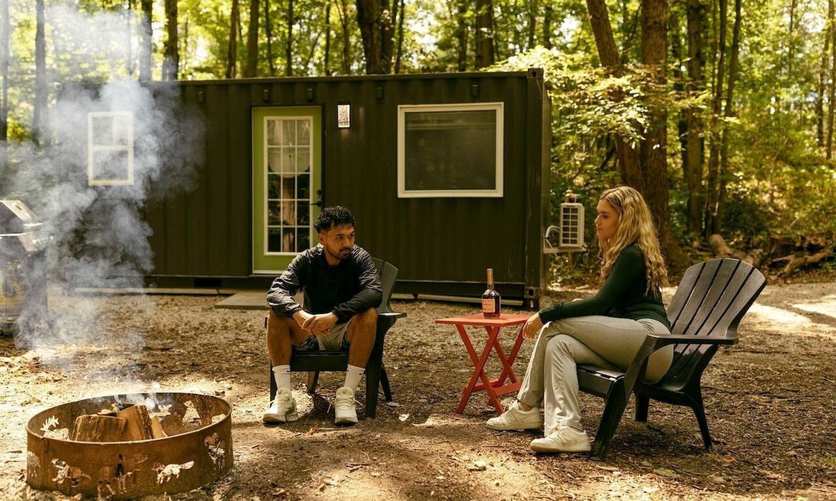 Simcoe Cabin | Cozy Semi Off-Grid Tiny Home Forest Retreat with Private Sauna & Cold Plunge Near Simcoe, Ontario