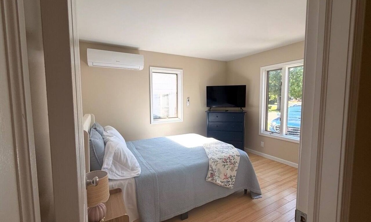 Sodus Point House | Create memories in this beautiful Bayfront 4 bedroom, 2 bath house w/air & wifi