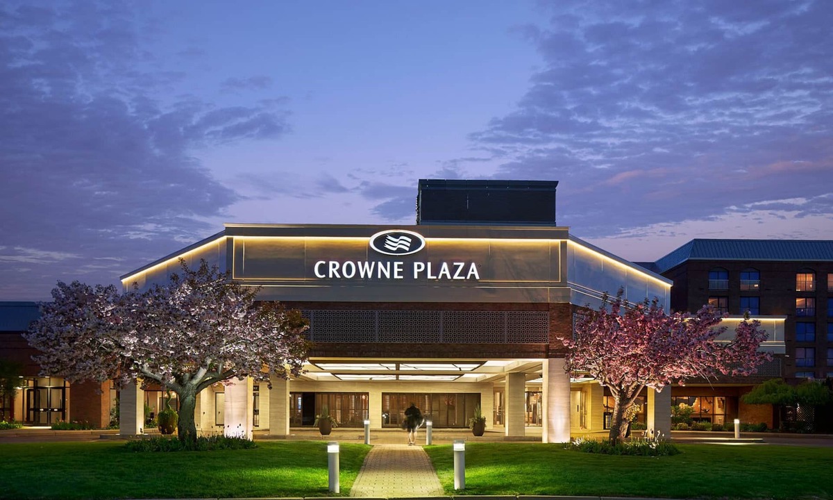 Warwick Hotel | Crowne Plaza Providence-Warwick Airport, an IHG Hotel